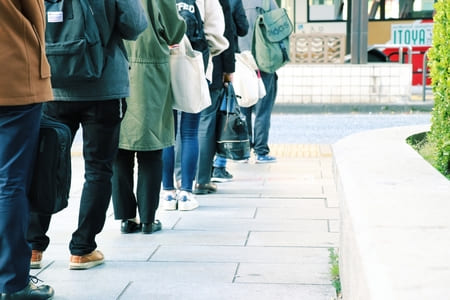 Manners Guide: [Waiting in Line and Taking Turns]